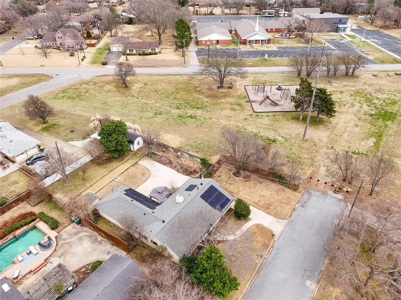 1401 Greenbrier Drive, Sherman TX 75092 - Photo 34