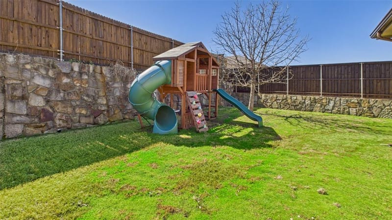 645 Sundrop Drive, Little Elm TX 75068 - Photo 38