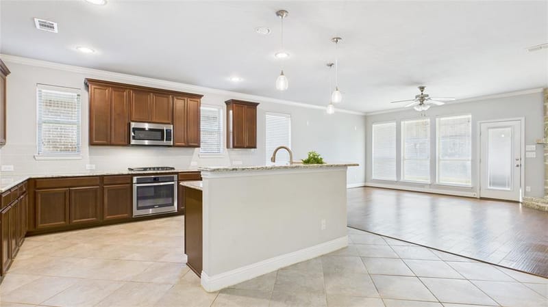 645 Sundrop Drive, Little Elm TX 75068 - Photo 11