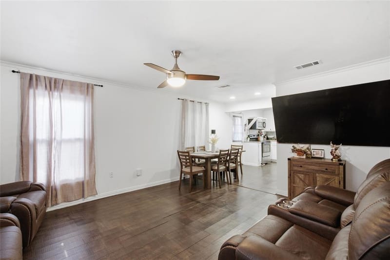 116 W 7th Street, Weatherford TX 76086 - Photo 6