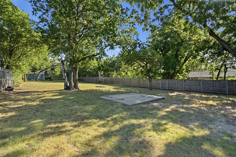 116 W 7th Street, Weatherford TX 76086 - Photo 22
