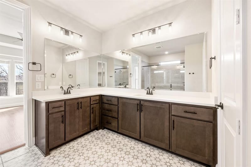 1306 Parkmont Court, Justin TX 76247 - Photo 21