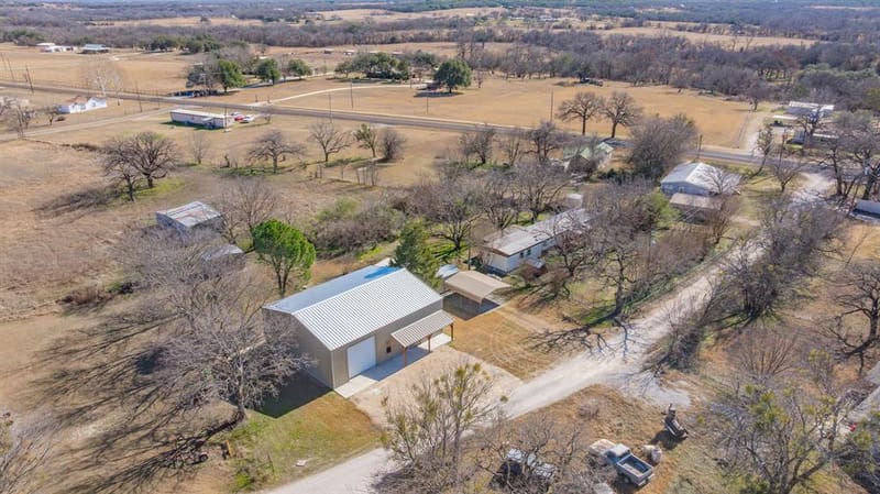 483 Private Road 729, Bluff Dale TX 76433 - Photo 32
