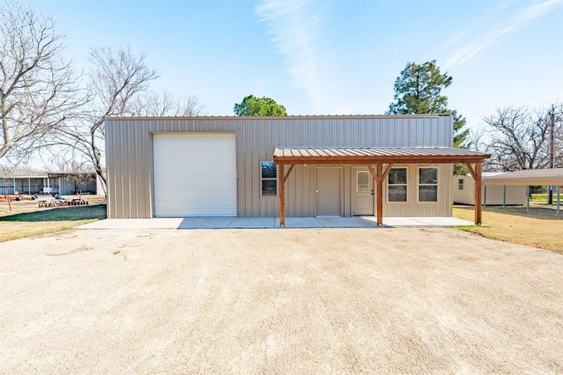 483 Private Road 729, Bluff Dale TX 76433