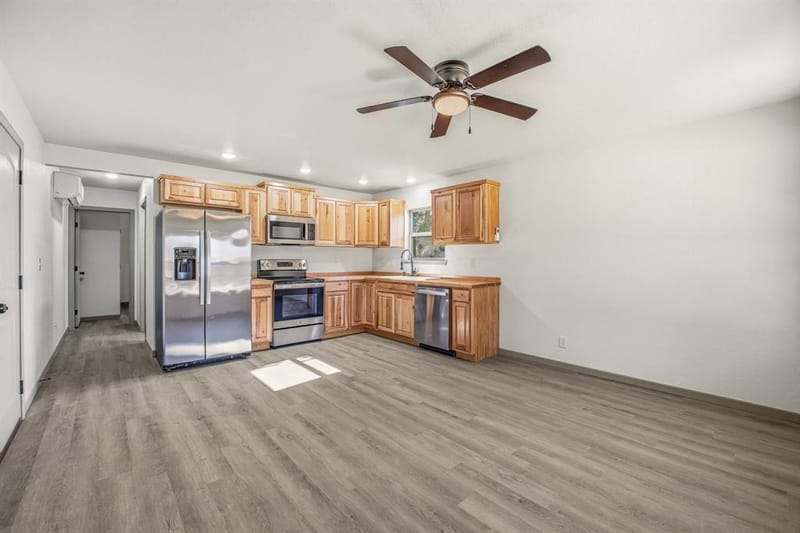 483 Private Road 729, Bluff Dale TX 76433 - Photo 5