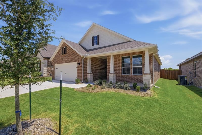 3508 Helena Street, Gainesville TX 76240 - Photo 4