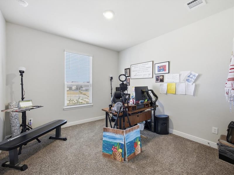 186 Dogwood Avenue, Rhome TX 76078 - Photo 23