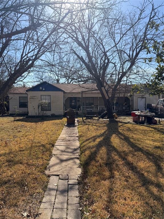 114 E Park Place Drive, Lancaster TX 75134