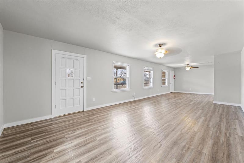 351 Santa Fe Drive, Woodway TX 76712 - Photo 9