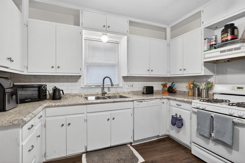 1111 N Austin Street, Denton TX 76201 - Photo 9