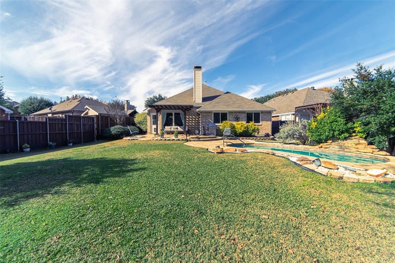 1706 Hollow Creek Court, Garland TX 75040 - Photo 34