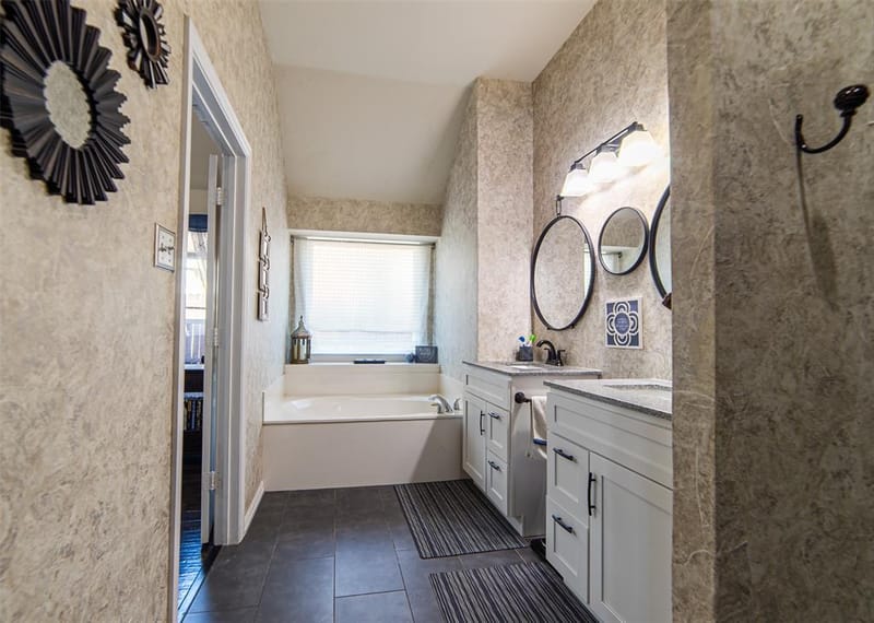 1706 Hollow Creek Court, Garland TX 75040 - Photo 33