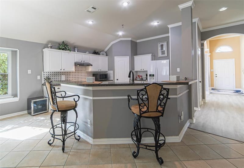 1706 Hollow Creek Court, Garland TX 75040 - Photo 15