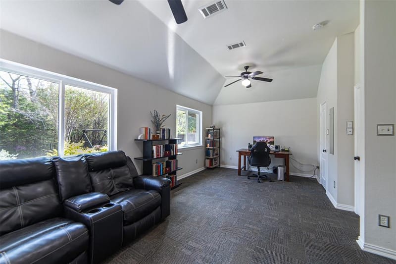 1706 Hollow Creek Court, Garland TX 75040 - Photo 25