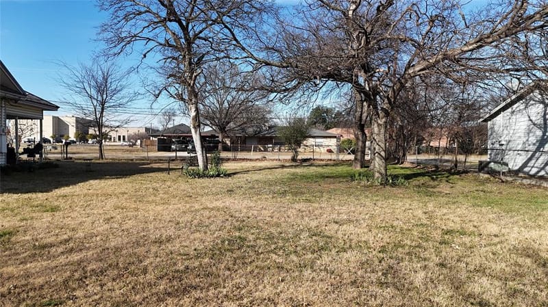 213 W Eldred Street # 2, Burleson TX 76028 - Photo 17