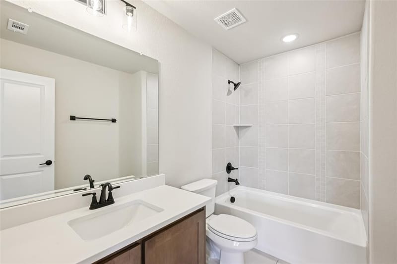 121 Emperor Oak Court, Balch Springs TX 75181 - Photo 21