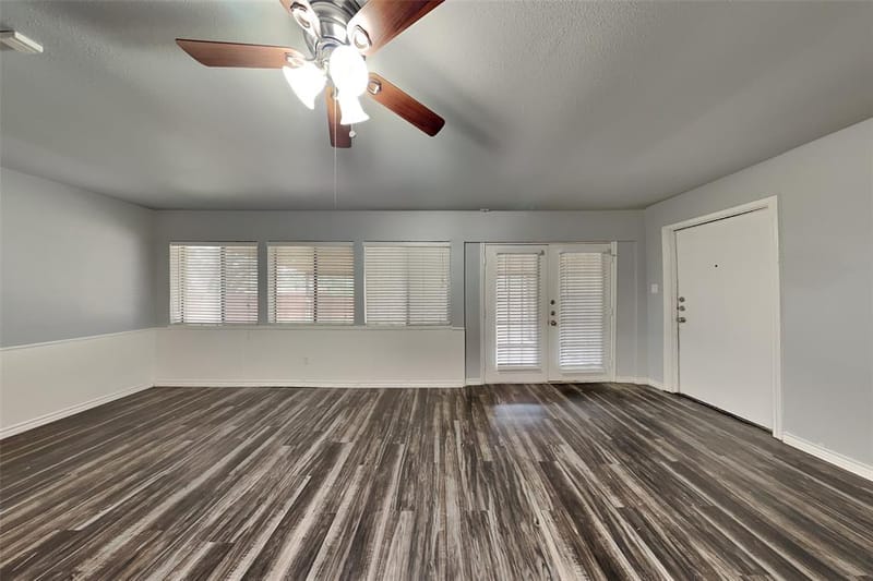 1711 Chesterfield Drive, Carrollton TX 75007 - Photo 7
