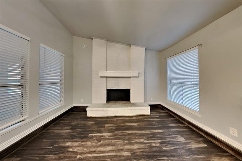 1711 Chesterfield Drive, Carrollton TX 75007 - Photo 3