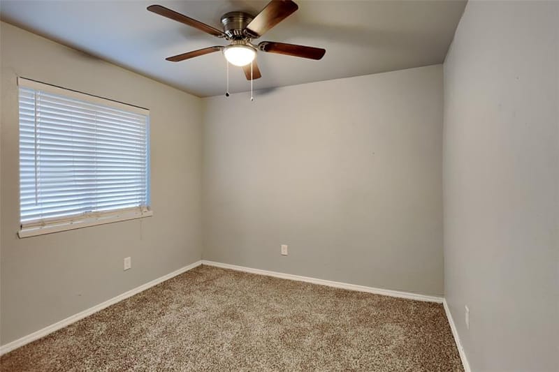 1711 Chesterfield Drive, Carrollton TX 75007 - Photo 11
