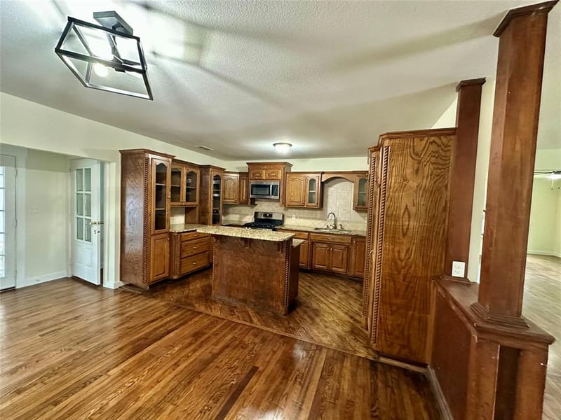 3642 Ada Avenue, Fort Worth TX 76105 - Photo 6