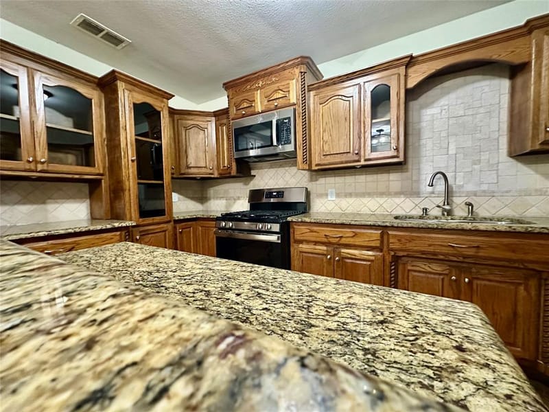 3642 Ada Avenue, Fort Worth TX 76105 - Photo 10
