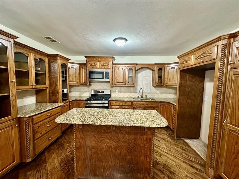 3642 Ada Avenue, Fort Worth TX 76105 - Photo 8
