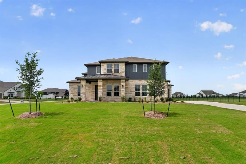 5504 Gaelic Drive, Celina TX 75009 - Photo 2