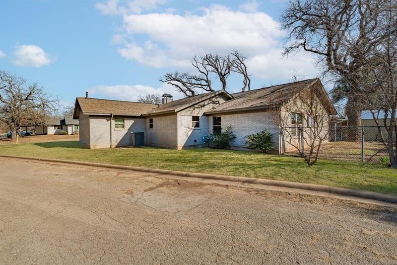 7 NW Ann Road, Mineral Wells TX 76067 - Photo 30