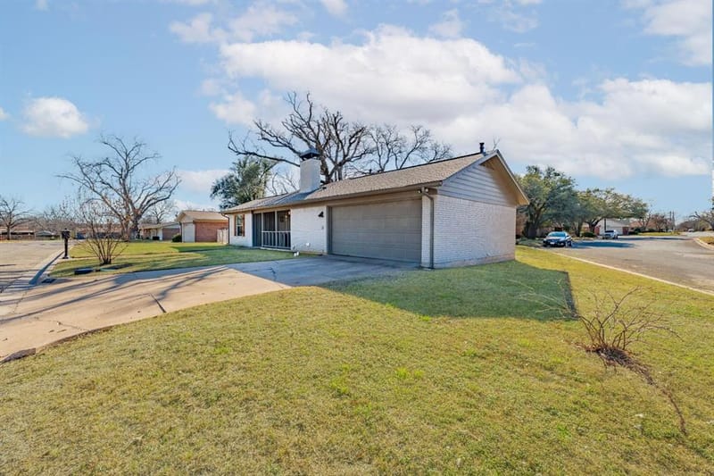 7 NW Ann Road, Mineral Wells TX 76067 - Photo 4