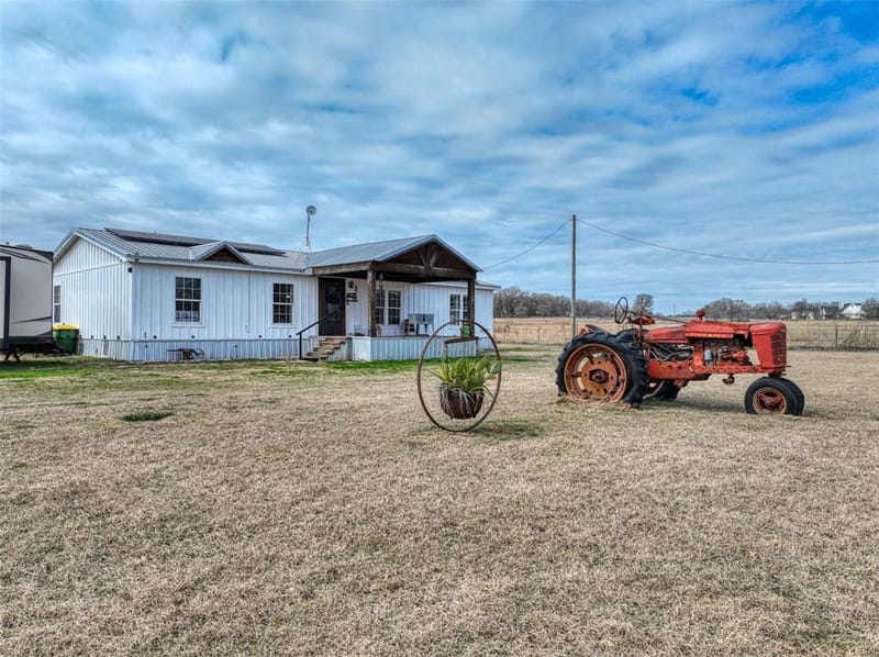 408 HCR 1414, Blum TX 76627 - Photo 5