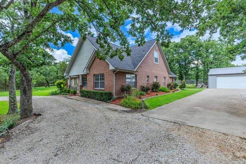 3051 County Road 3312, Greenville TX 75402 - Photo 3