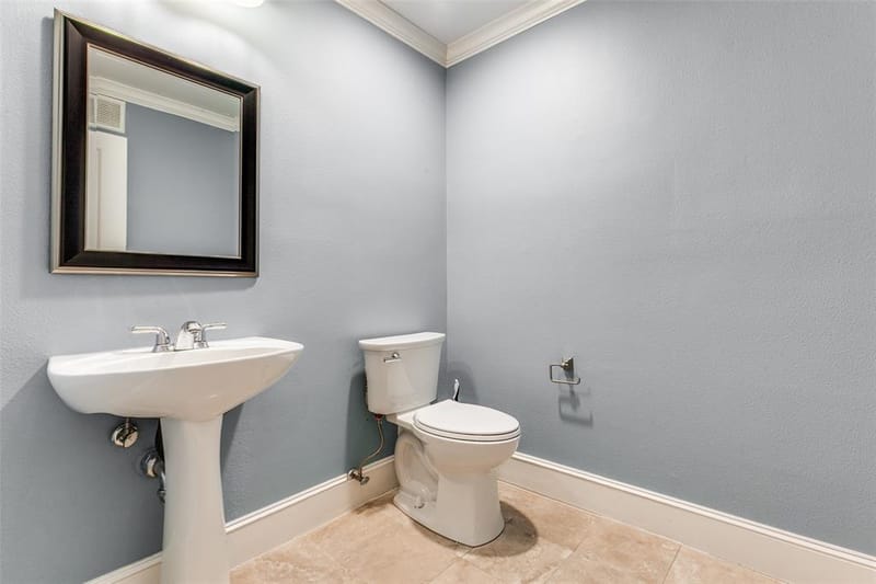 5055 Addison Circle # 205, Addison TX 75001 - Photo 20