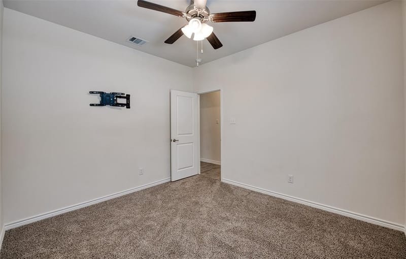 10908 Summer Rain Boulevard, Aubrey TX 76227 - Photo 11