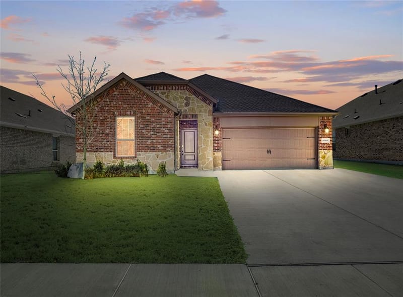 10908 Summer Rain Boulevard, Aubrey TX 76227 - Photo 35