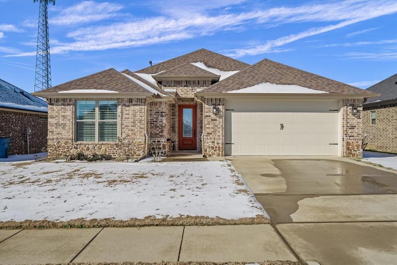 220 Patience Avenue, Lindale TX 75771 - Photo 3