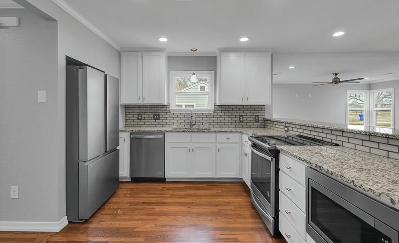 3213 S 3rd Street, Waco TX 76706 - Photo 8