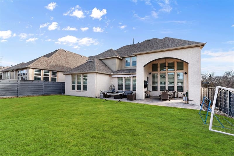 401 Sunnyridge Lane, Little Elm TX 76227 - Photo 32
