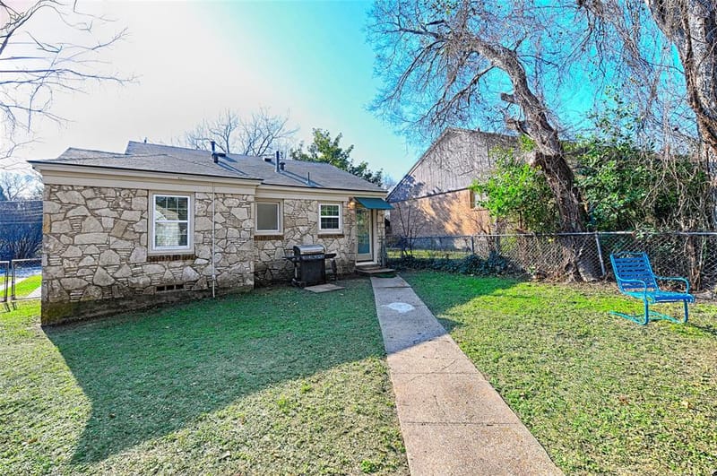1707 Homewood Place, Dallas TX 75224 - Photo 16