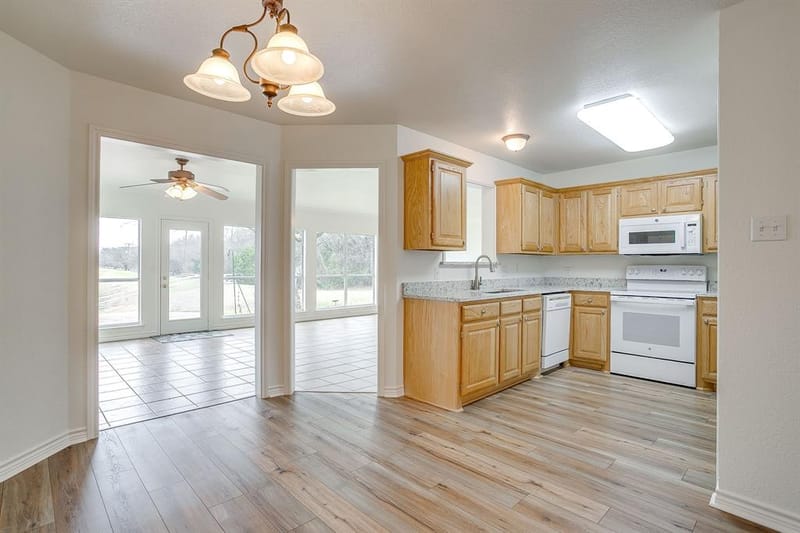 1451 Lakeside Trail, Whitney TX 76692 - Photo 23