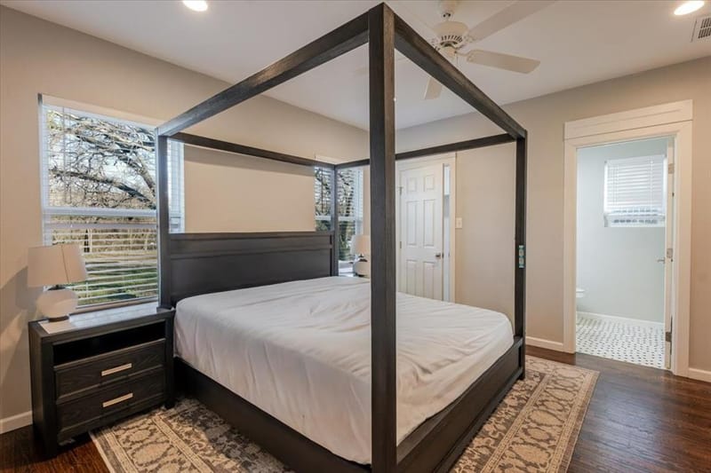 1302 NW 3rd Avenue, Mineral Wells TX 76067 - Photo 13