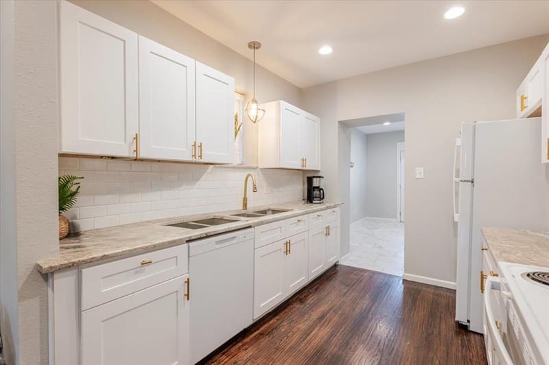 1302 NW 3rd Avenue, Mineral Wells TX 76067
