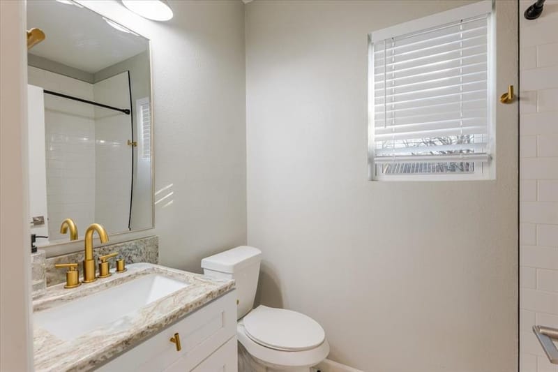 1302 NW 3rd Avenue, Mineral Wells TX 76067 - Photo 15