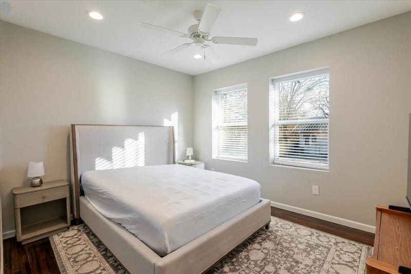 1302 NW 3rd Avenue, Mineral Wells TX 76067 - Photo 8