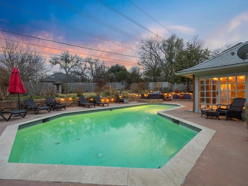 6606 Canalview Drive, Arlington TX 76016 - Photo 5