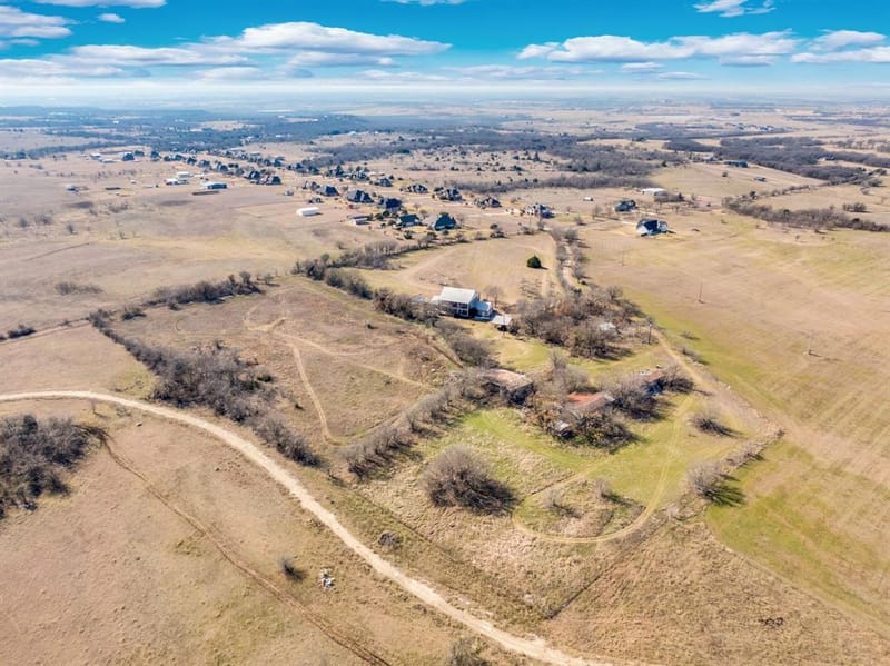 10400 Baucum Road, Midlothian TX 76065 - Photo 16