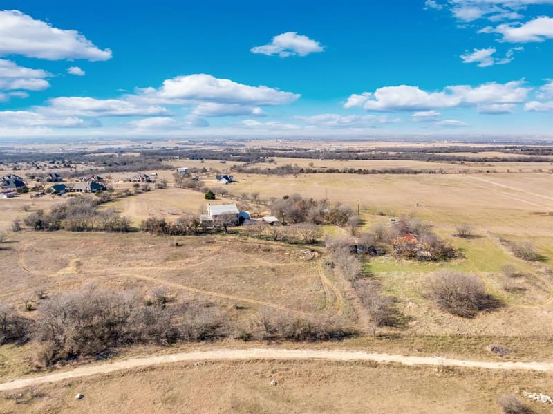 10400 Baucum Road, Midlothian TX 76065 - Photo 14
