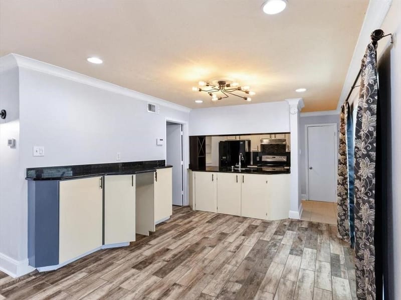 5915 E University Boulevard # 112, Dallas TX 75206 - Photo 22