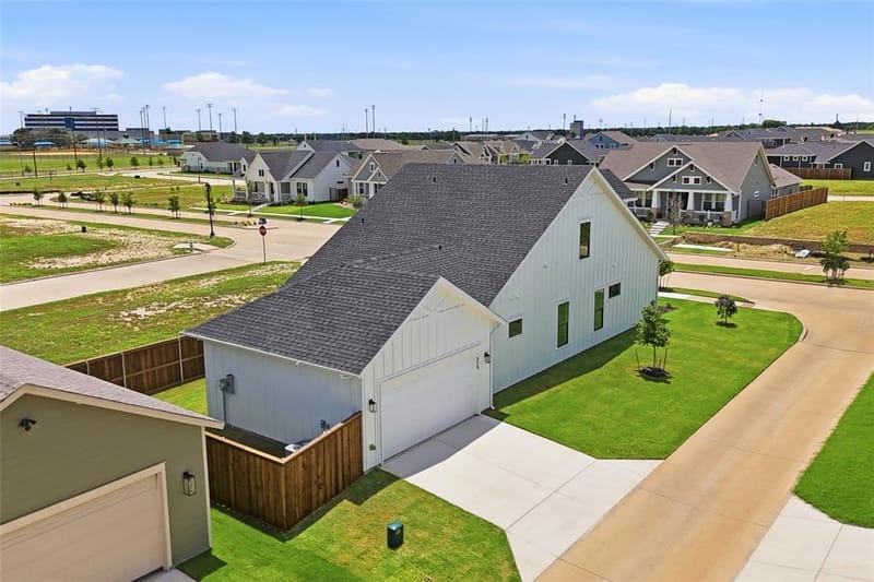 313 Dylan Way, Midlothian TX 76065 - Photo 34
