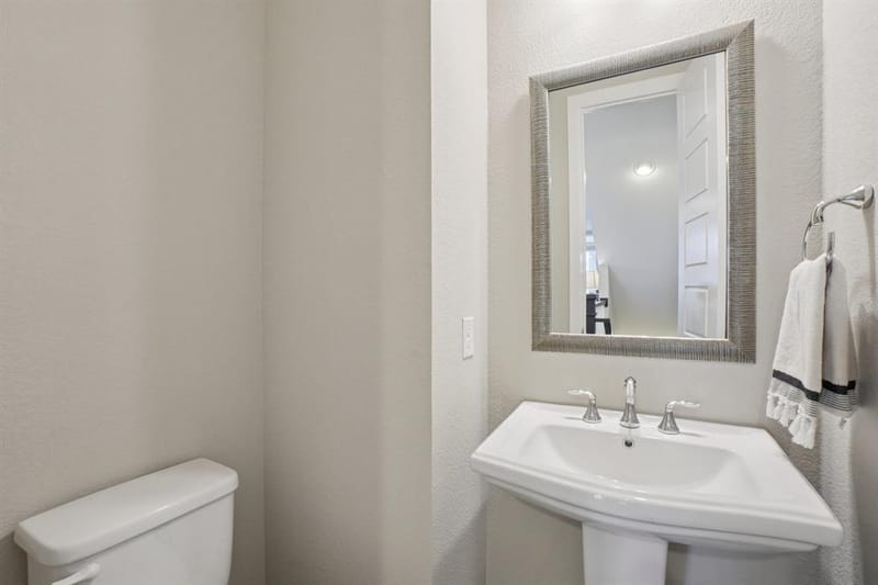 4200 Boyer Place, Dallas TX 75219 - Photo 23