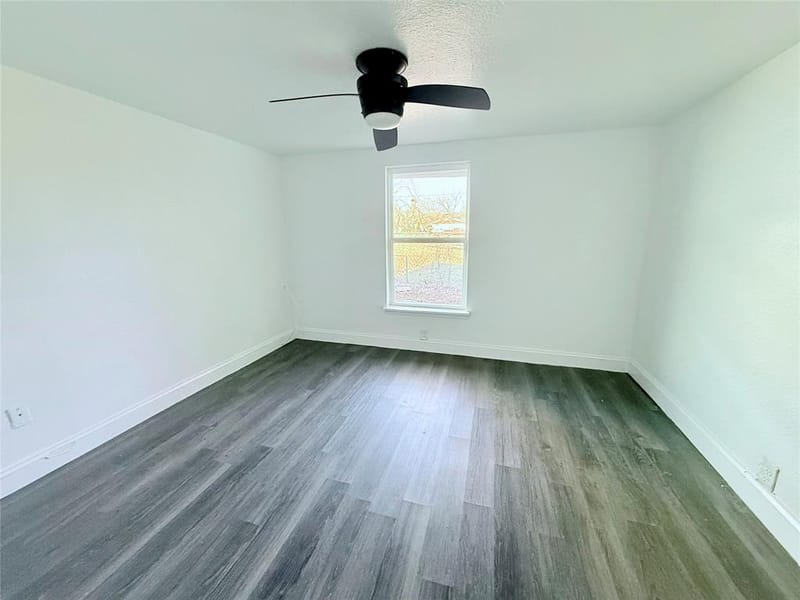625 E Acheson Street, Denison TX 75021 - Photo 6